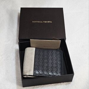 Bottega Veneta Intrecciato Bifold Wallet